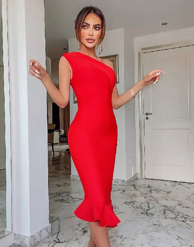 One Shoulder Flared Bandage Dress In Red