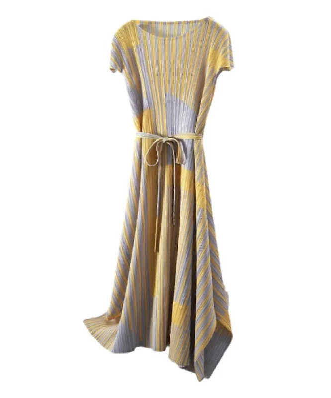 Long Pleated Loose Belted Dress