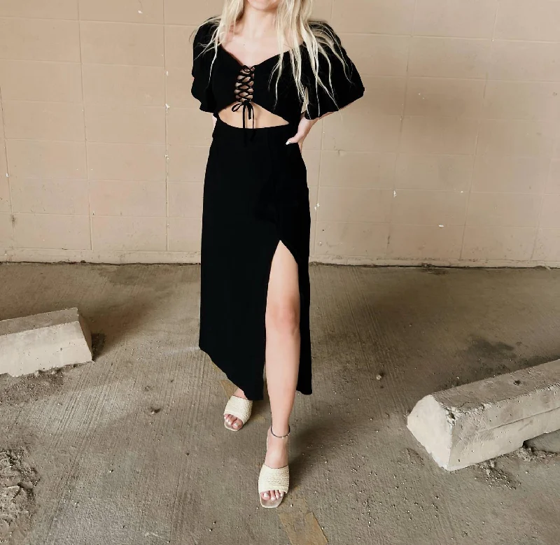 Vibe Check Maxi Dress In Black